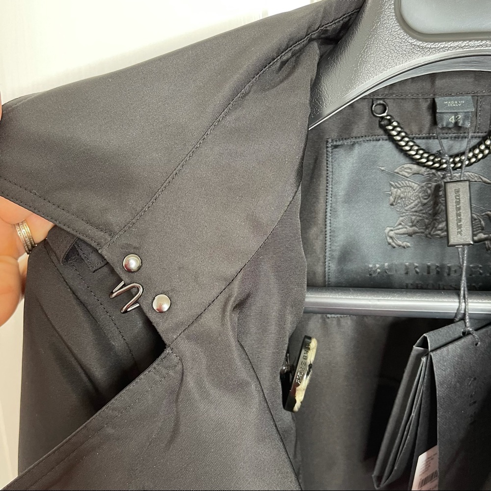 NWT Burberry Black Gabardine Trench Coat - Picture 5 of 15